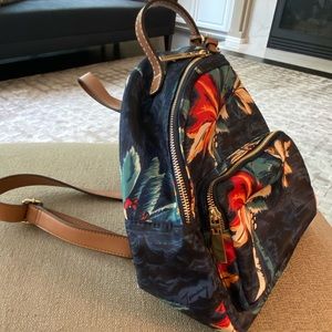 small tommy hilfiger backpack